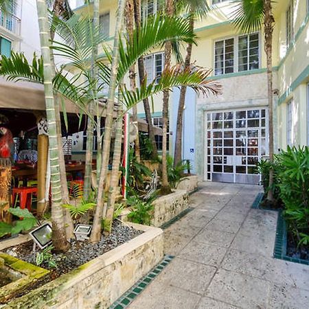 Ocean Drive Studio Historic Building Minutes Walk To The Beach. Miami Beach Eksteriør bilde
